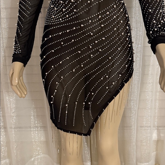 Elegant Black Sheer Dress with Rhinestone Detailing - Picture 3 of 7